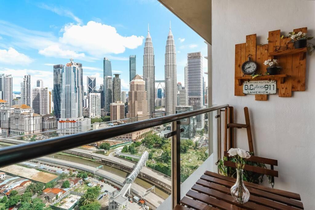 Legasi Kgbharu Ps4 Klcc View Next To Klcc & Train * Kuala Lumpur